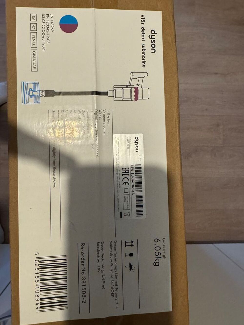 Aspirateur balai Dyson V15s detect submarine Electroménager