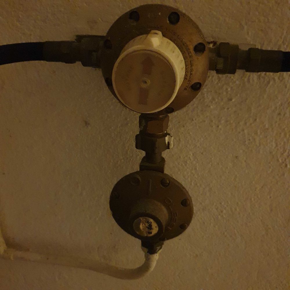 INVERSEUR AUTOMATIQUE GAZ BUTANE Bricolage