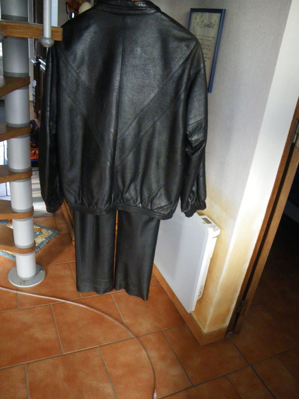 Blouson et Pantalon Cuir Noir Agneau tr&egrave;s fin V�tements