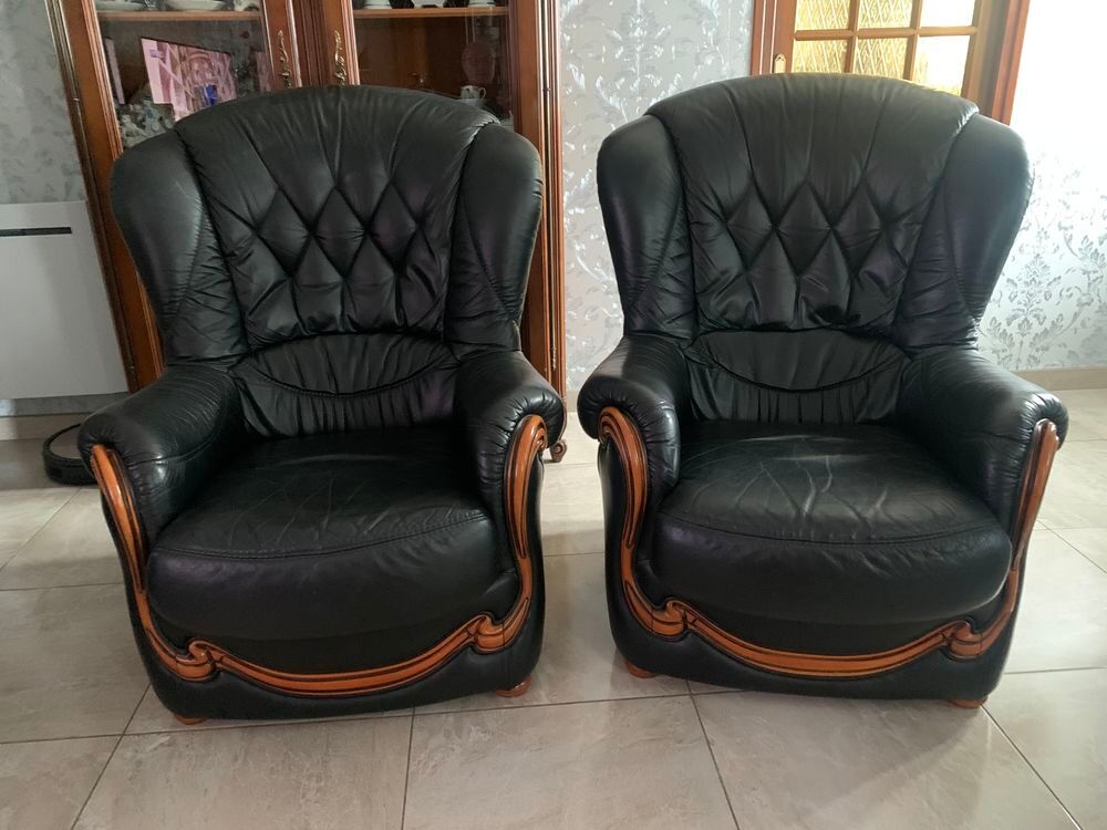 CANAPE + 2 FAUTEUILS - CUIR NOIR - MARQUE CHATEAU DAX Meubles