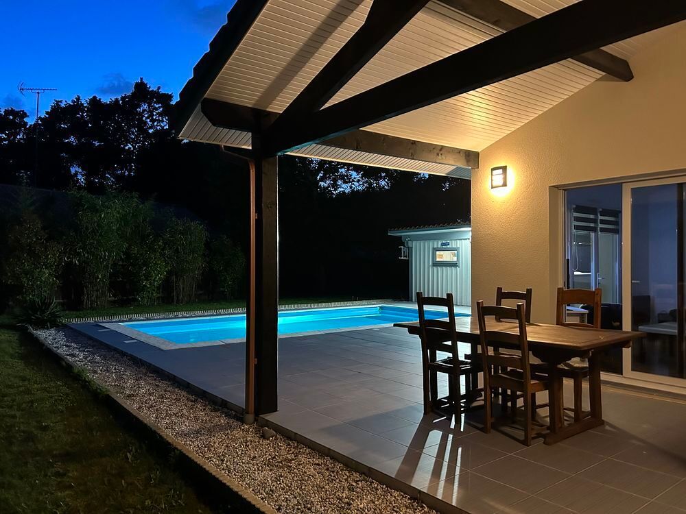 Vente Maison maison avec piscine à   5 minutes de l océan Naujac-sur-mer