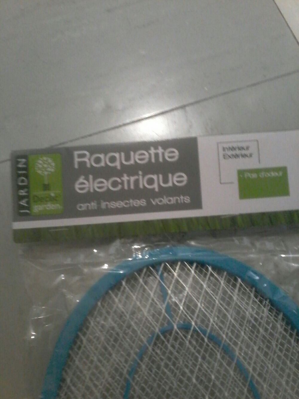 raquette &eacute;lectrique anti insectes neuf emballage Jardin