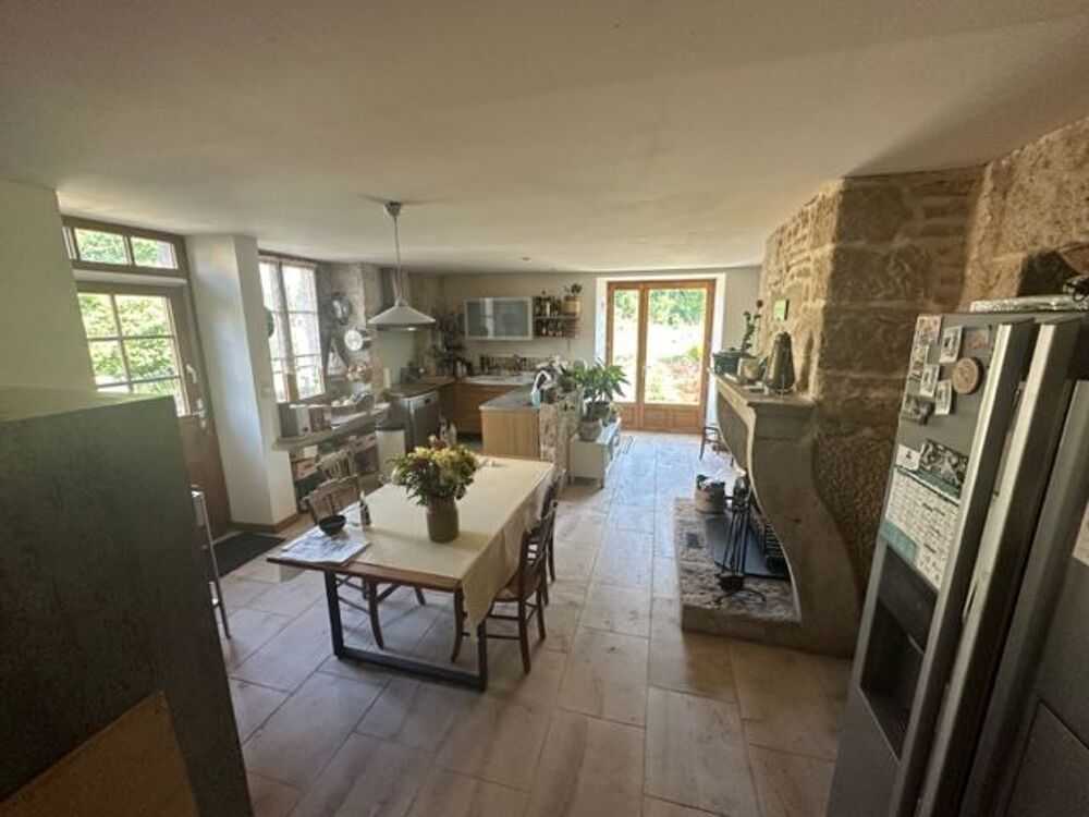 Vente Maison maison  7 pi�ces, 200 m2 en Bourgogne Beaulieu