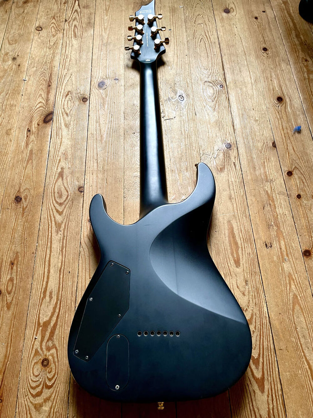 Guitare ESP-LTD AJ-7 (Signature Andy James) Instruments de musique
