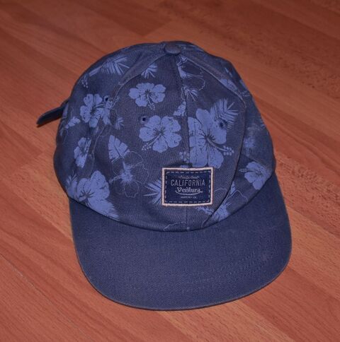 Casquette enfant. Bleue fleurie. Tape � l'oeil 4 Gujan-Mestras (33)