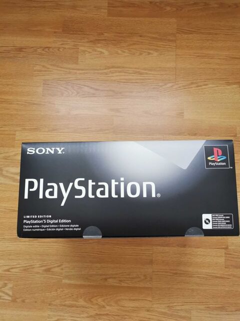 PlayStation 5 Slim 30eme Anniversaire Neuf Non Ouvert 680 Valenciennes (59)
