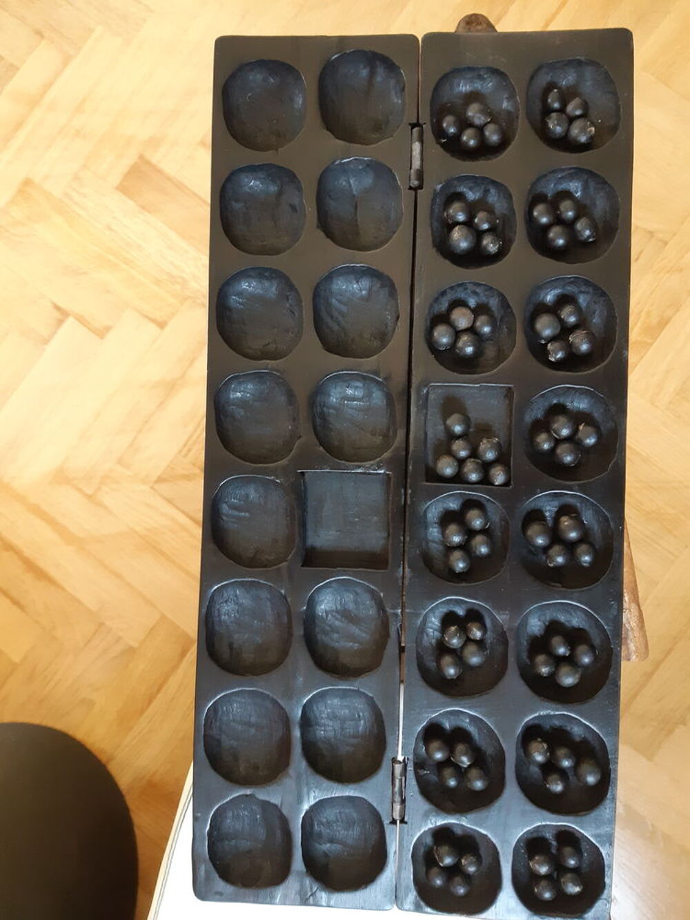 AWALE en &eacute;b&egrave;ne Jeux / jouets