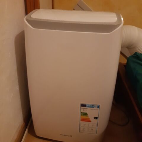 Climatiseur. 200 Antibes (06)