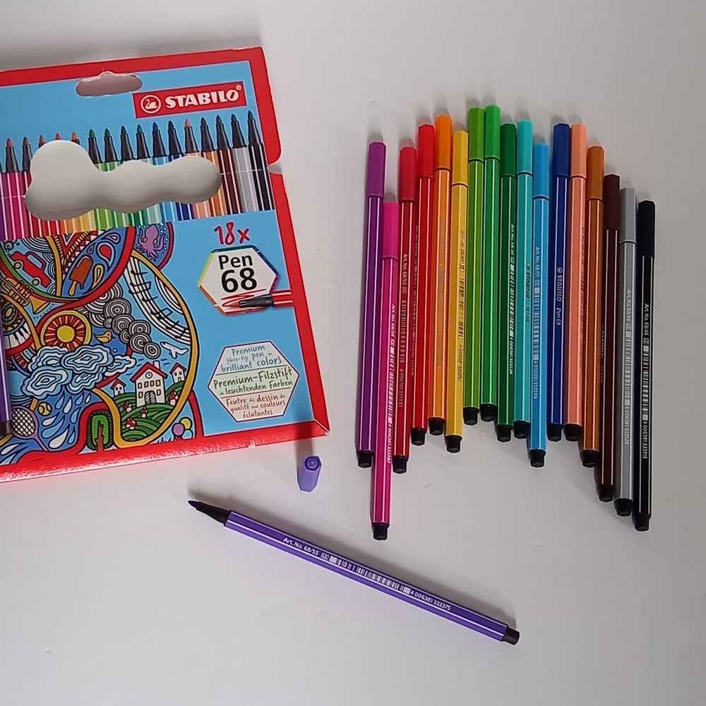 Pochette de 18 feutres de dessin de qualit&eacute; Stabilo pen 68 a Bricolage