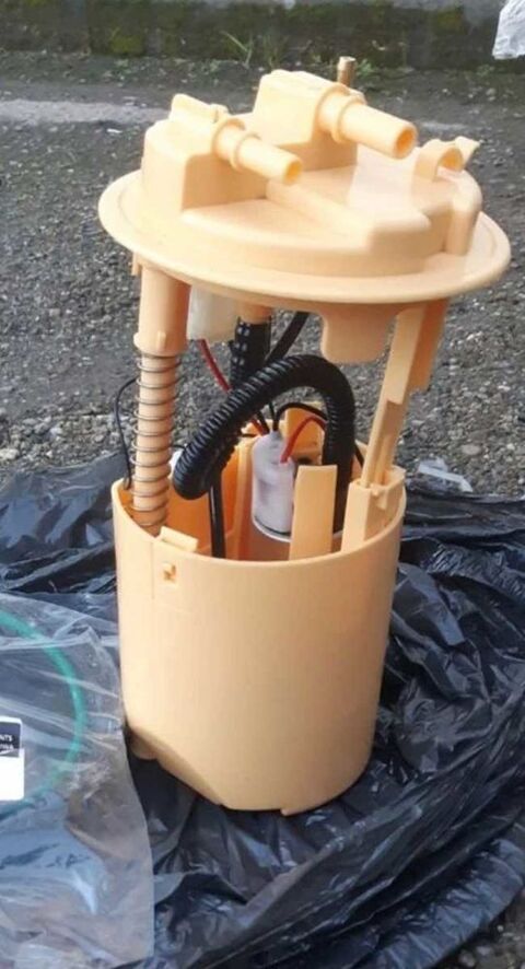 Pi&egrave;ces et &eacute;quipements Voiture Pi&egrave;ces d&eacute;tach&eacute;es auto  occasion Mondeville 14120