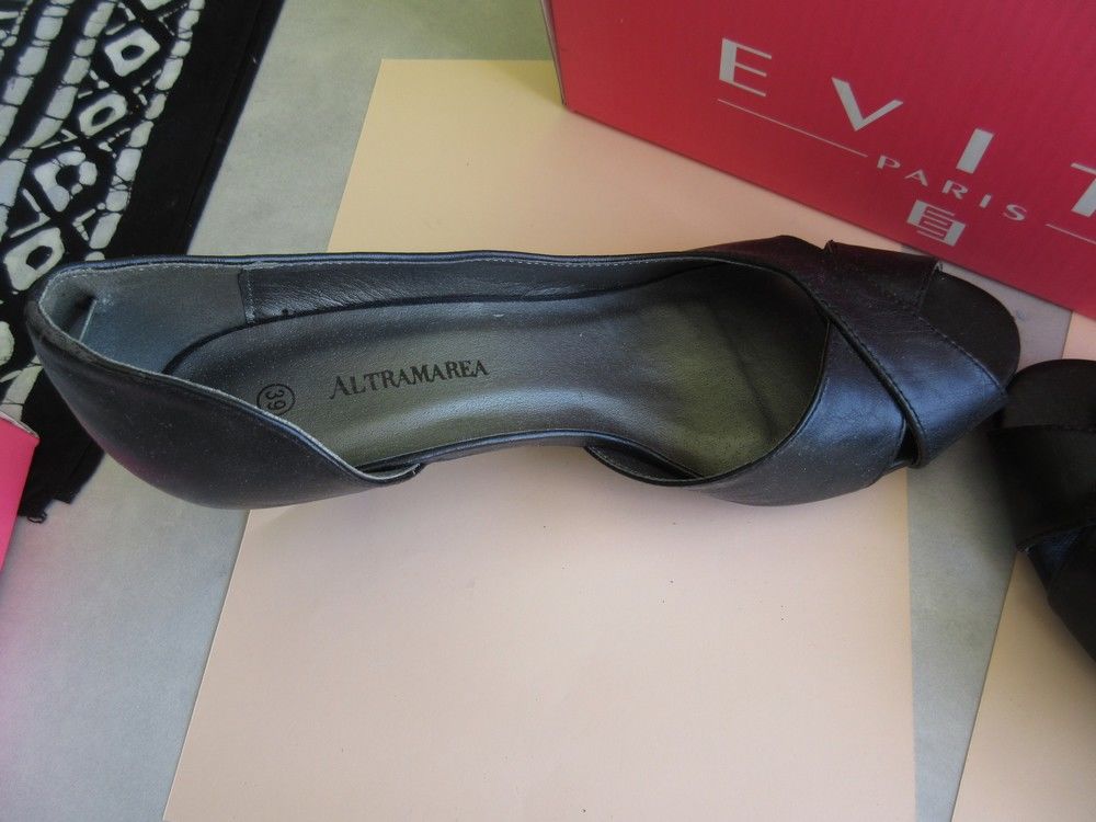 Chaussures femme noires neuves Chaussures