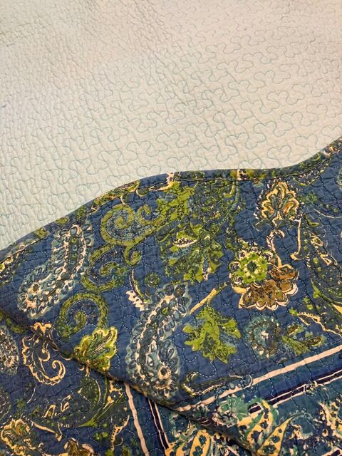 Dessus de lit 10 Pierrevert (04)