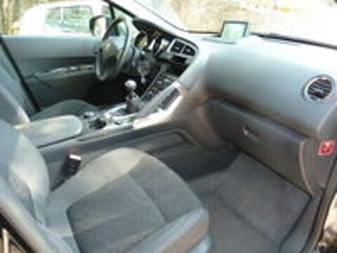 3008 1.6 HDi 115ch FAP BVM6 Business Pack 2014 occasion 30000 N&icirc;mes