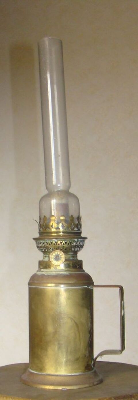 lampe a petrole Le Bugue (24)