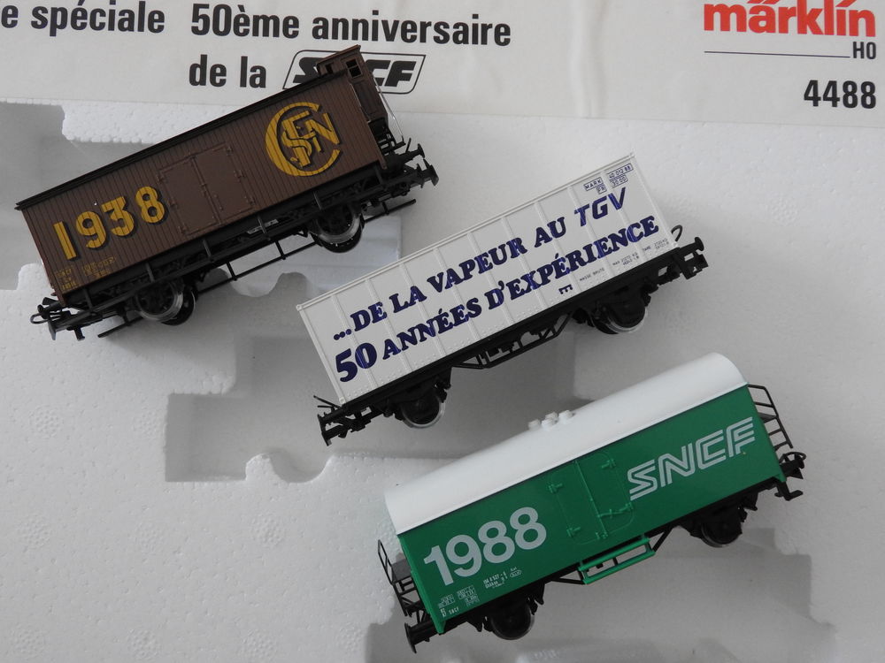 Echelle HO ? M&auml;rklin Coffret " 50 ans SNCF " r&eacute;f. 4488 