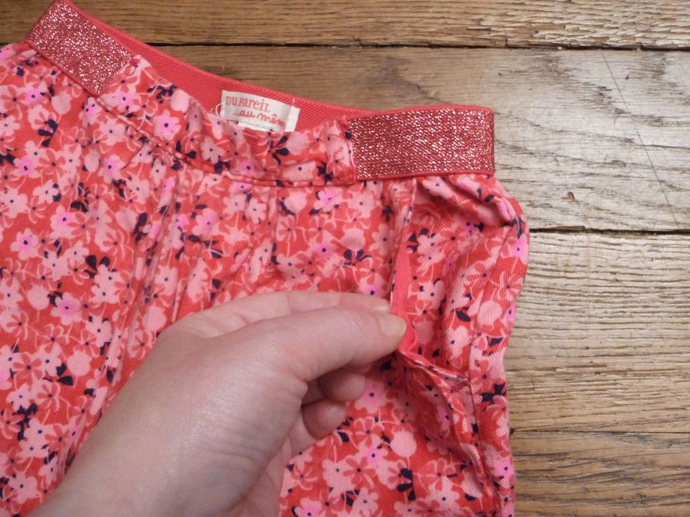 Pantalon L&eacute;ger Rose Fleuri avec 2 Poches- Du Pareil Au M&ecirc;me Vtements enfants