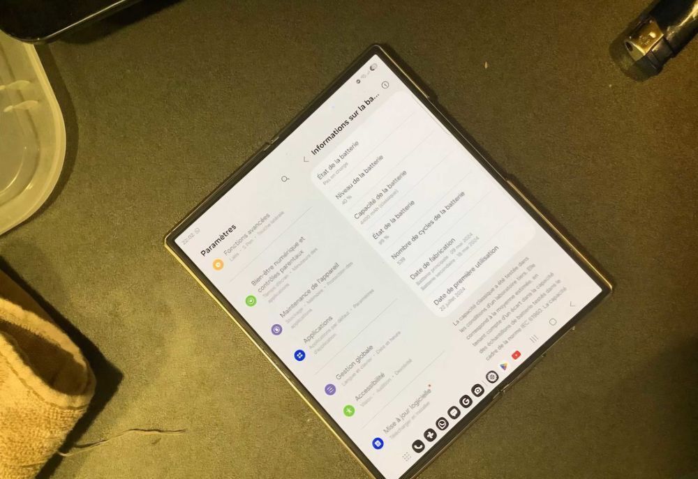 Samsung Galaxy Z fold 6 comme neuf Téléphones et tablettes