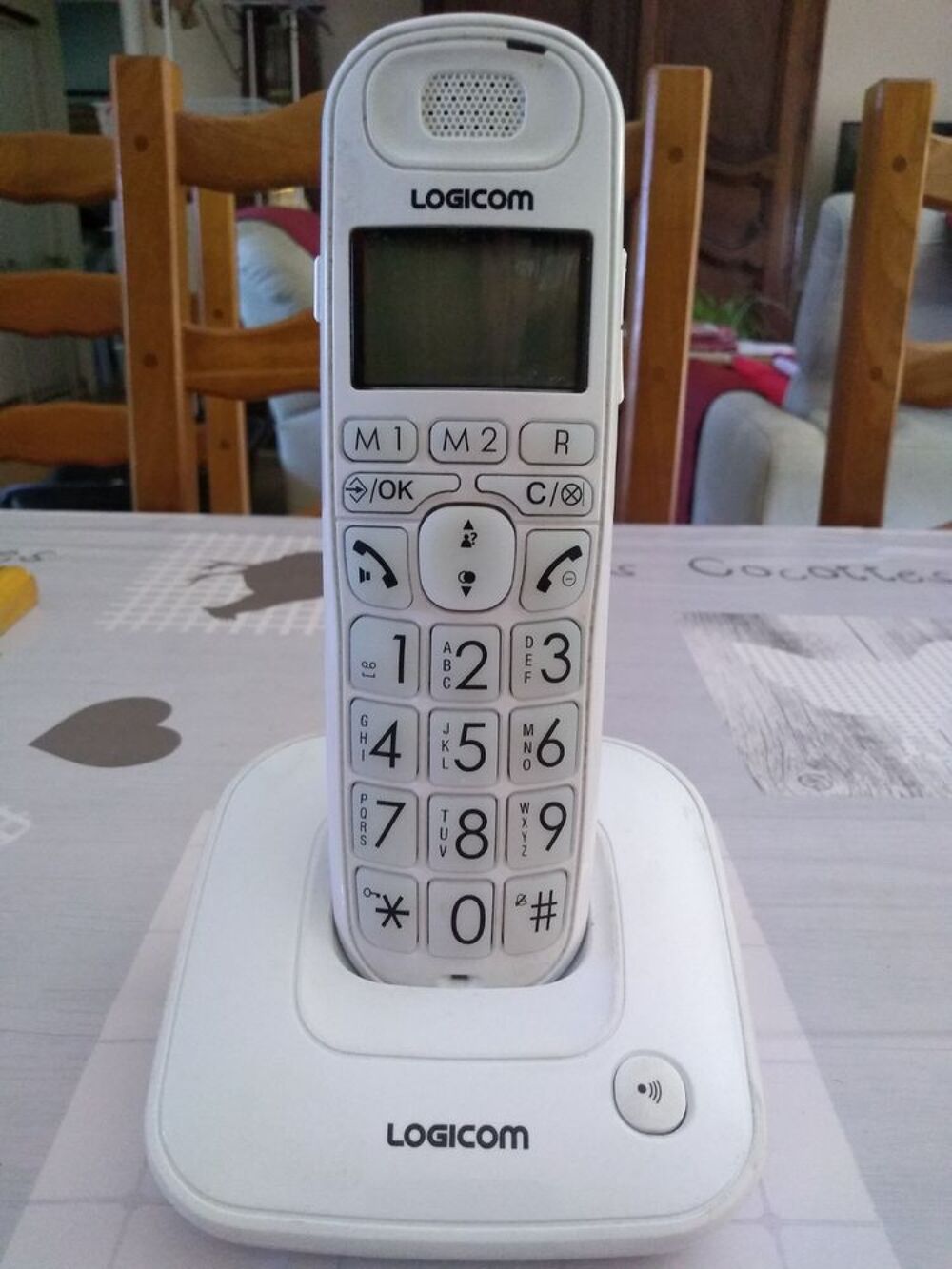 T&eacute;l&eacute;phone fixe sans fil compatible aides auditives Téléphones et tablettes