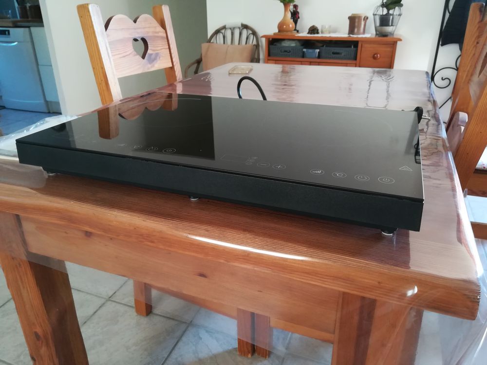 Table de cuisson induction Electroménager