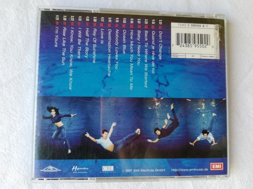 CD des Worlds Apart CD et vinyles