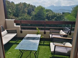  Appartement  vendre 4 pices 88 m Chambry