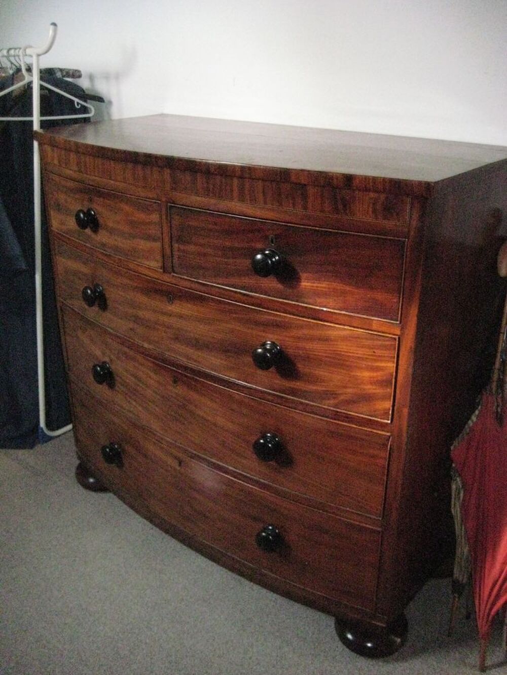 Commode en acajou Meubles