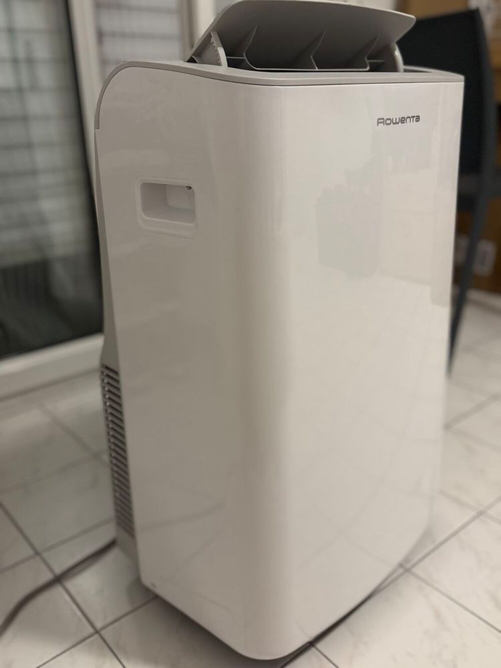 Climatiseur mobile Rowenta RWAC9000C ? Tr&egrave;s bon &eacute;tat avec bo Electroménager