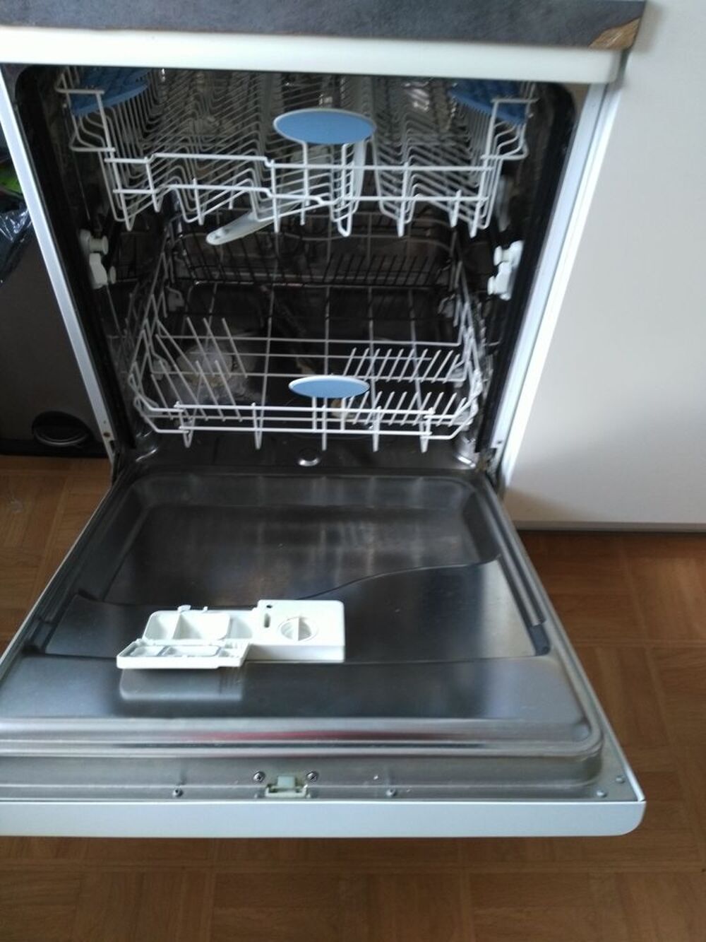 Lave vaisselle Indesit Electroménager