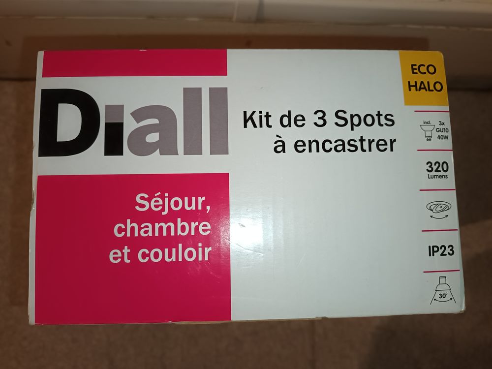 Kit de 3 spots &agrave; encastrer DIALL Bricolage