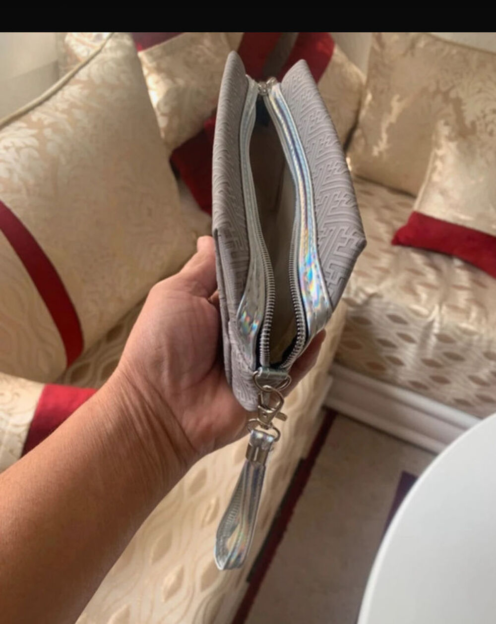 Trousse de toilette de maquillage grise Neuve avec &eacute;tiquette Maroquinerie