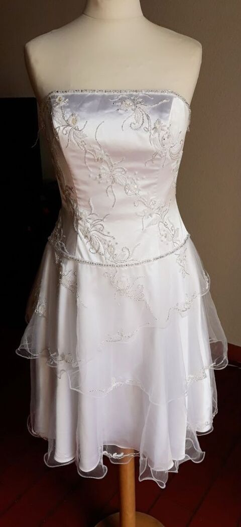 ROBE DE MARIEE COURTE 40 Sausset-les-Pins (13)
