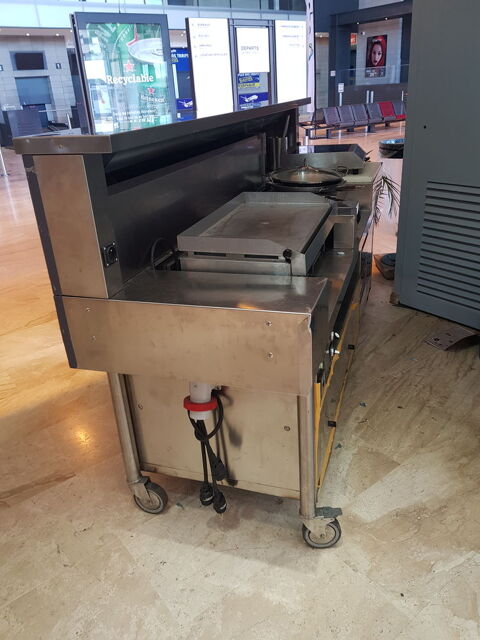 Station cuisson mobile aspiration int�gr�e | Show Cooking AL 5500 Uchaud (30)
