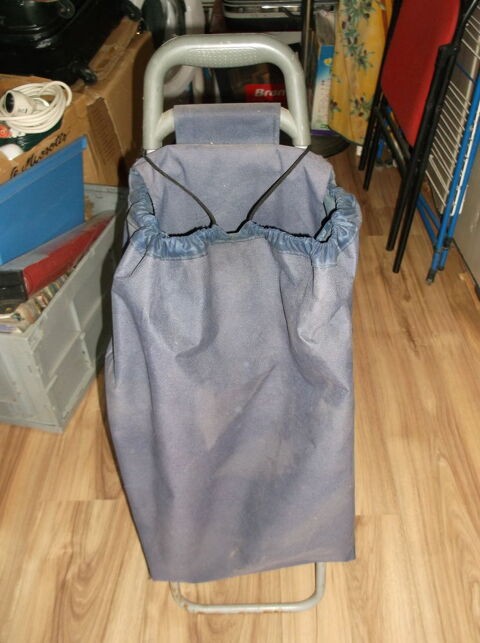 CADDY POUR FAIRE LES COURCES 8 Soullans (85)