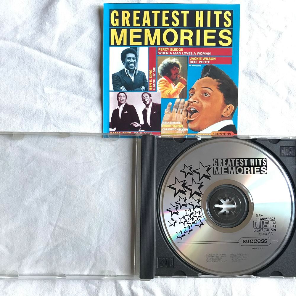 CD Greatest Hits Memories CD et vinyles