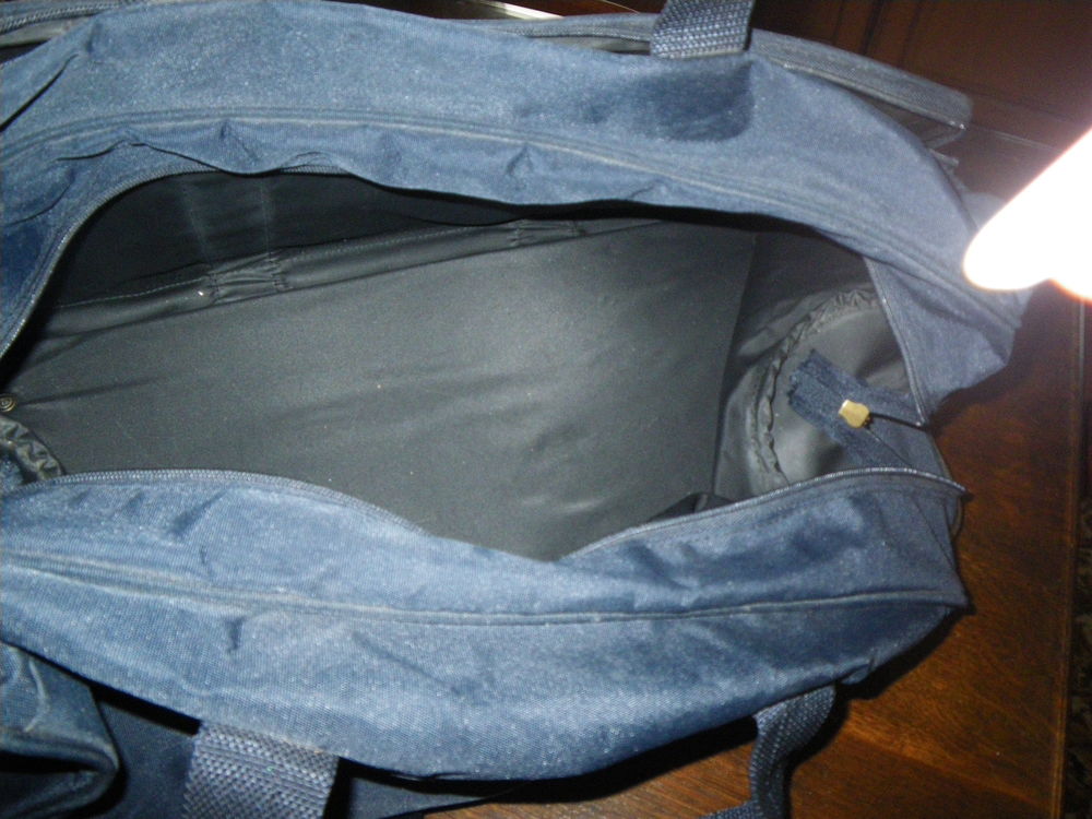 Sac de Voyage Bleu Fonc&eacute; GYL Bandouli&egrave;re Maroquinerie