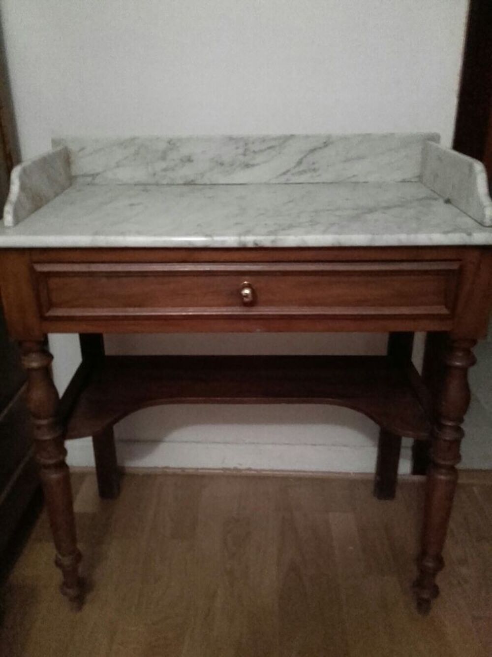 table de toilette Meubles