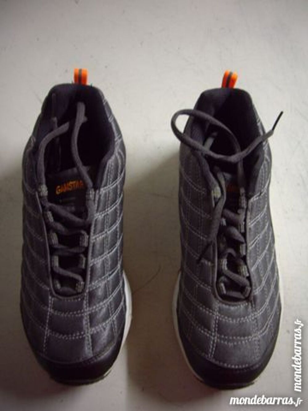 Basket de ville Gris orang&eacute; pt 38 -neufs Chaussures