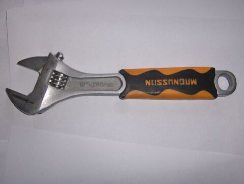 
1 clef � molette Magnusson 10 x 250   ---($$)
6 Sauchy-Cauchy (62)