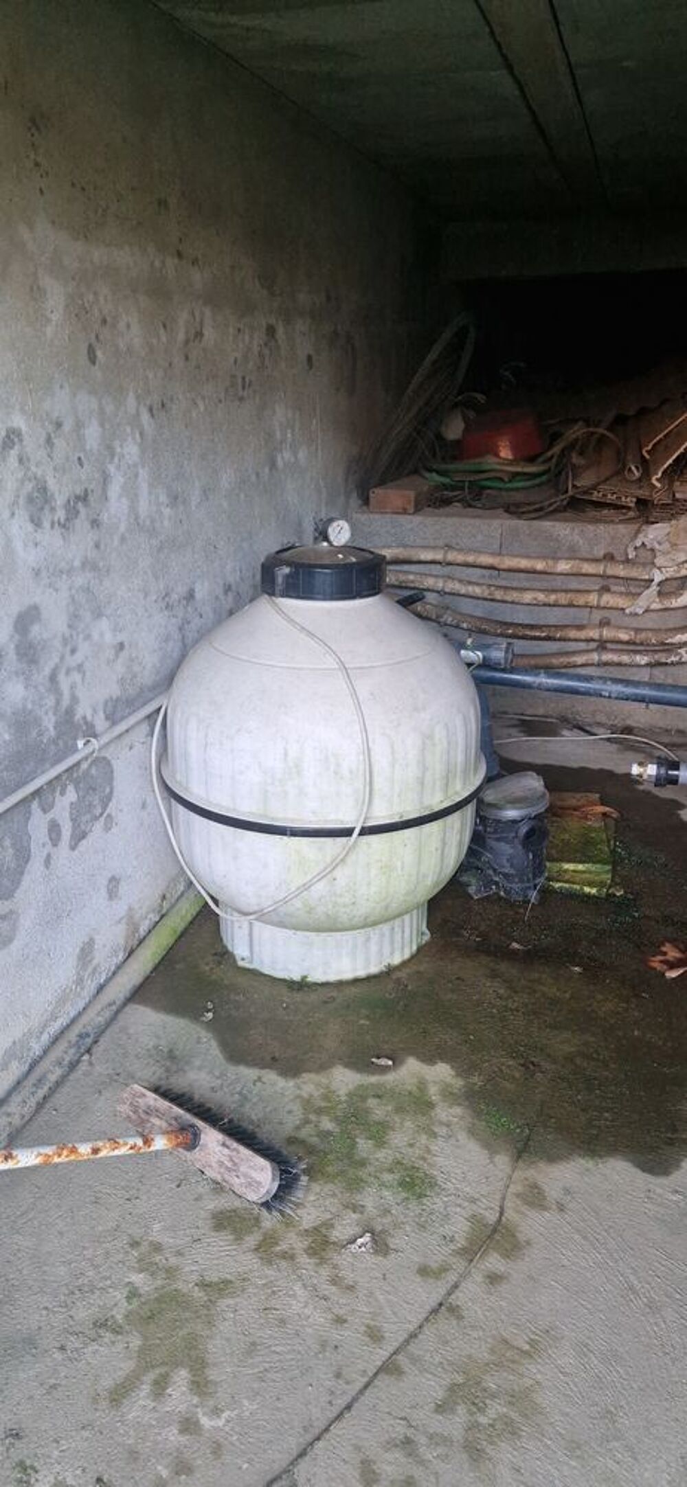 Syst&egrave;me de filtration piscine &agrave; sable Jardin