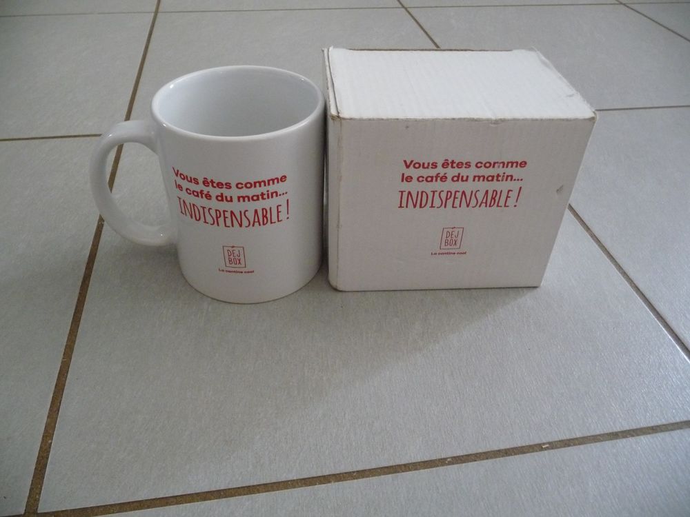 Tasse blanche avec message - Neuve Décoration