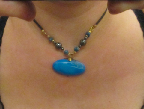 Collier pendentif h�matite et pierre turquoise 5 Herblay (95)