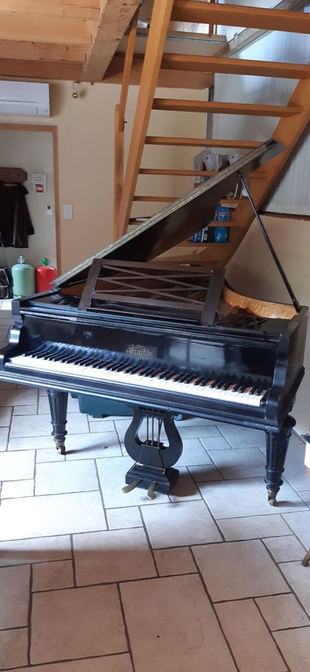 piano 1/2 queue Instruments de musique