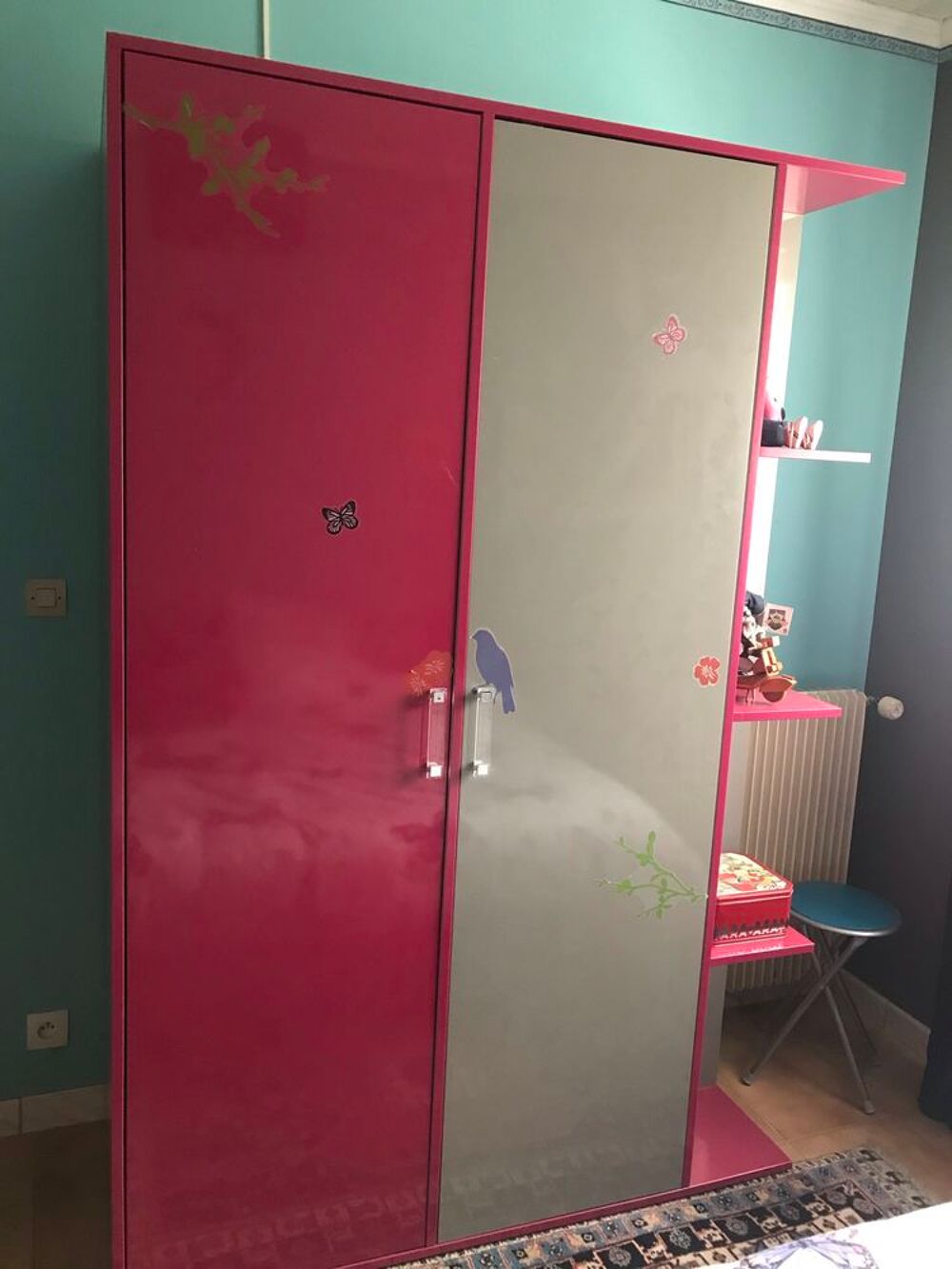 Tr&egrave;s belle armoire laqu&eacute;e Meubles