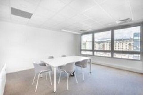 Acc&egrave;s tout inclus &agrave; des espaces de bureau professionnels pour 10 personnes &agrave; Rouen, HQ Jeanne d'Arc 1389 76000 Rouen