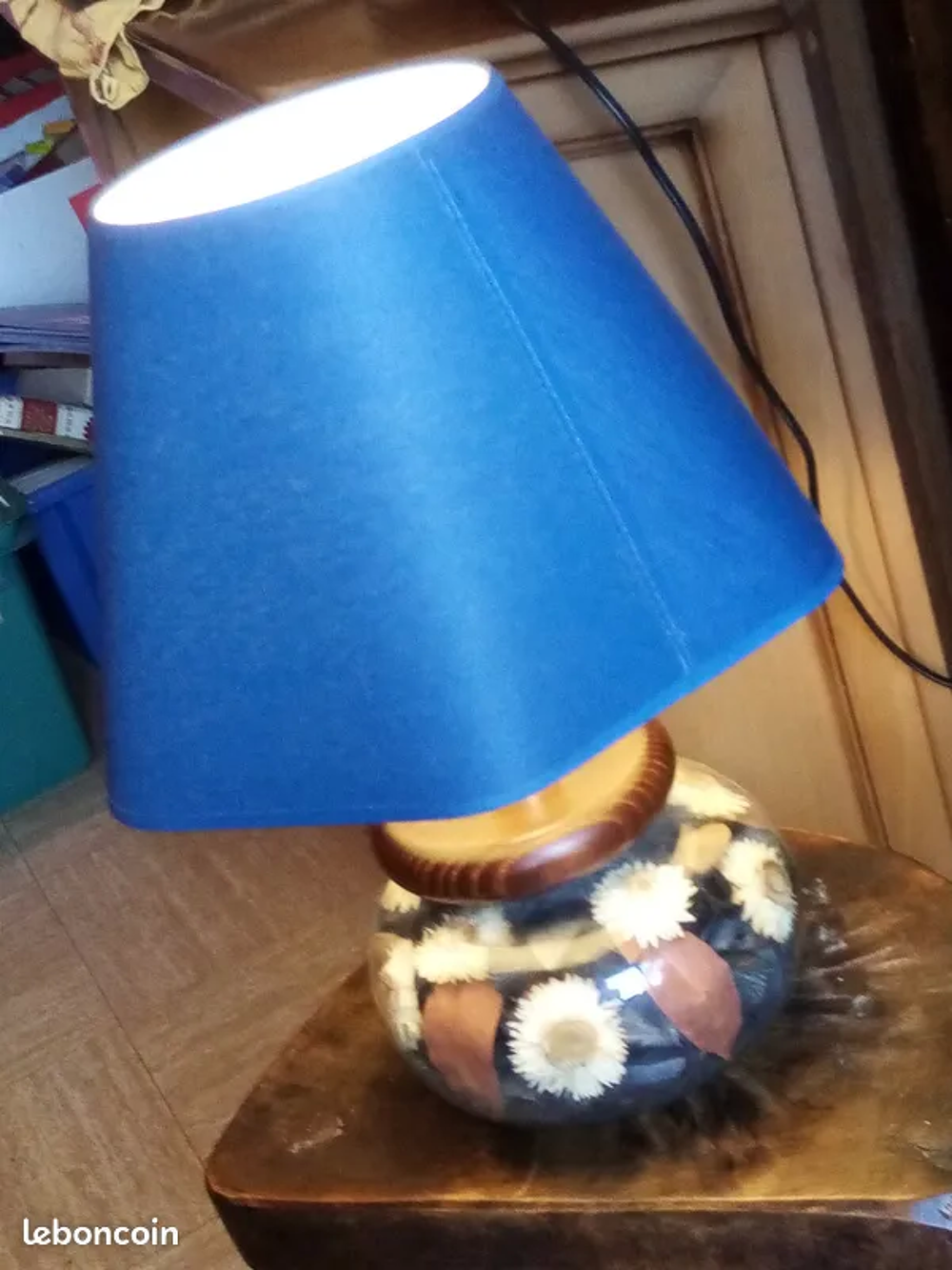 jolie lampe bleue Décoration