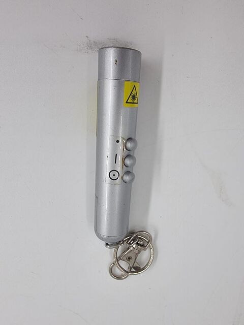 Jouet laser gris métallisé 1 Vulbens (74)