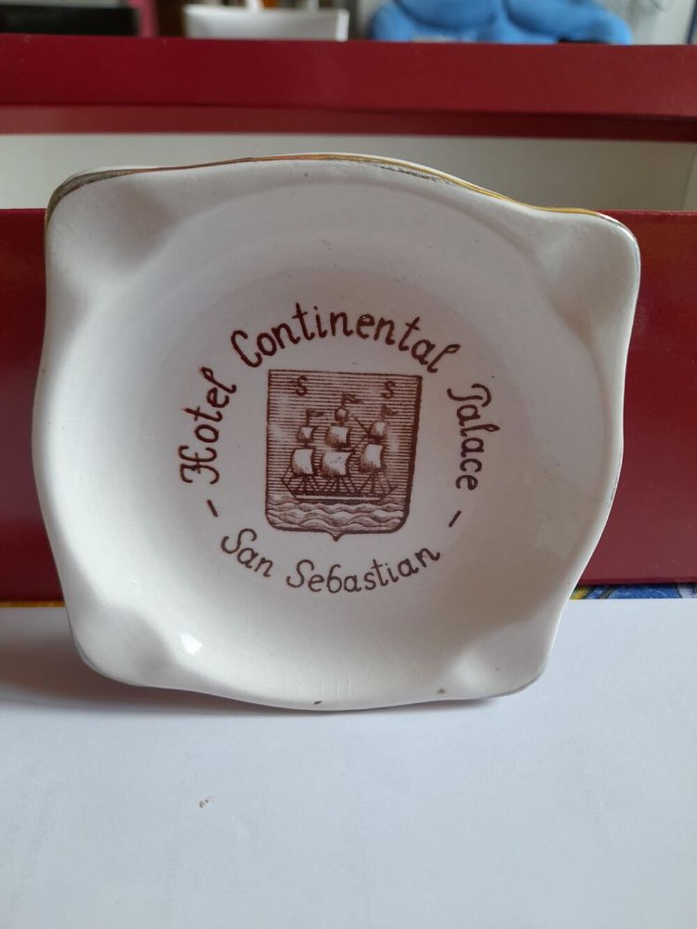 Cendrier ancien 