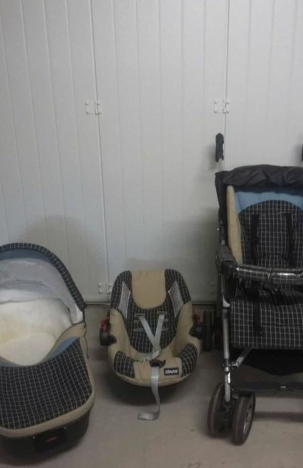 Poussette trio Chicco Puériculture