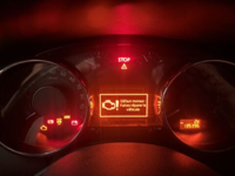 3008 HYbrid4 2.0 HDi 163ch FAP BMP6 + Electric 37ch Limited Edition 2012 occasion 23350 Tercillat