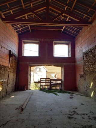  Remise / Grange � vendre 5 pi�ces 120 m�